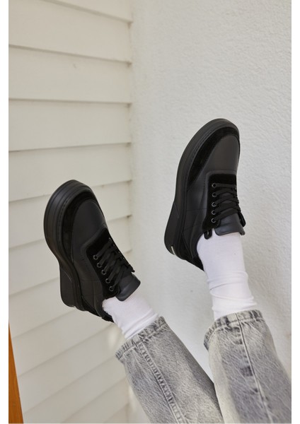 Okita Kadın Beyaz Bagcıklı Gercek Deri Sneaker indirimleri