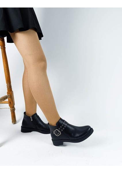 Siyah Renk Fermuarlı Cilt Deri Kemer Aksesuarlı Kadın Bot fırsatları