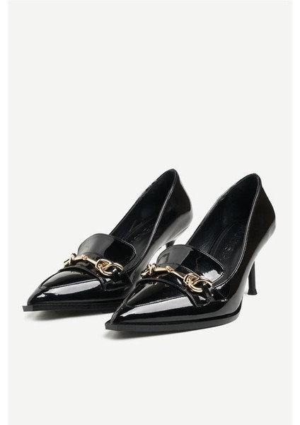 255003 Altın Tokalı Topuklu Ayakkabı Siyah Rugan fiyatları