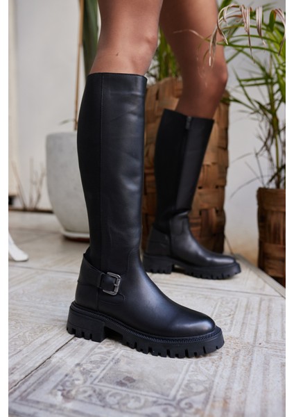 Meloni Kadın Siyah Gercek Deri Arka Lastık Detay Çizme