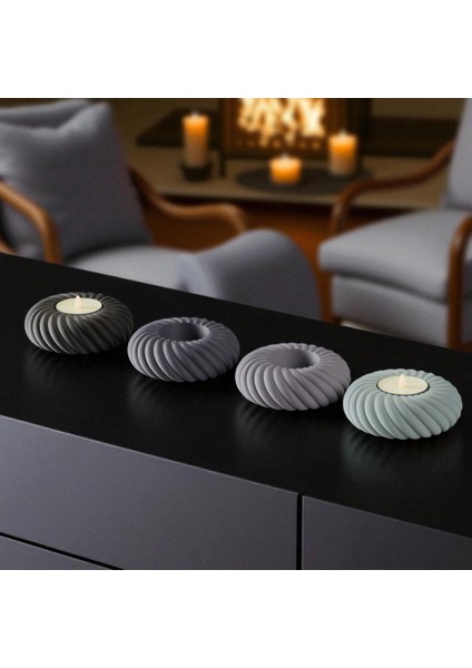 4’lü Spiral Tasarım Plastik Mumluk Seti – Siyah, Gri, Beyaz ve Açık Mavi – Tealight Uyumlu Dekoratif Masa Üstü Mumluk 8 cm