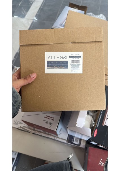 Gold Metal Ayna, Yuvarlak Dekoratif Masa Üstü-Banyo Kullanıma Uygun Makyaj Aynası