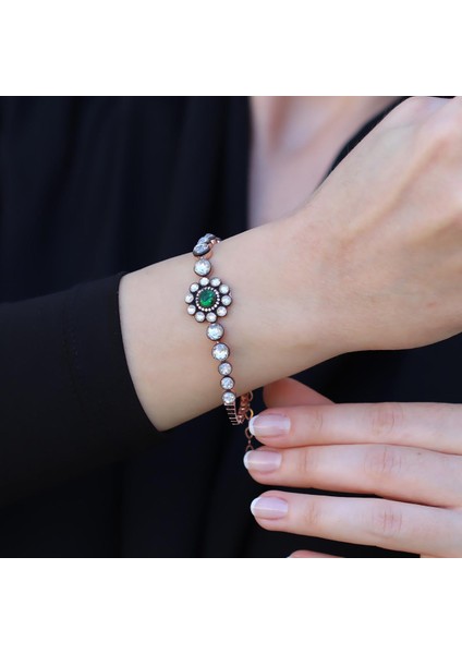 Elmas Montür Rose Gold Kaplama Zümrüt Taşlı Gümüş Bileklik modelleri