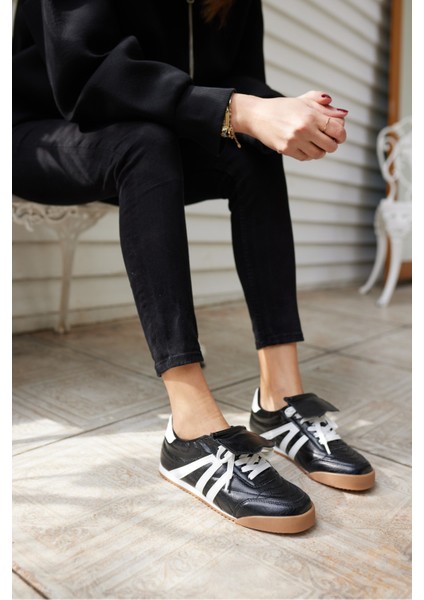 Eduard Kadın Gumus Dıkıslı Bagcıklın Sneaker