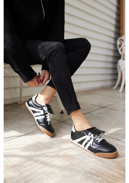 Eduard Kadın Gumus Dıkıslı Bagcıklın Sneaker modelleri