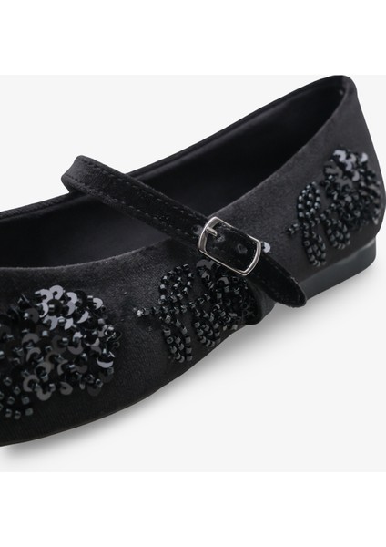 Yelva Kadın Tokalı Babet Siyah modelleri