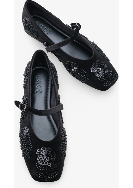 Yelva Kadın Tokalı Babet Siyah fırsatları