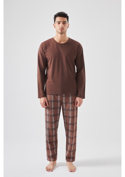 Erkek Pamuklu Uzun Kollu Ekose Desenli Pijama Takımı fiyatları