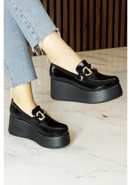 Celyn Siyah Rugan Yuvarlak Burun Tokalı Dolgu Topuklu Günlük Ayakkabı modelleri