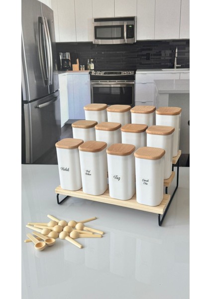 12'li 300 ml Bambu Stantlı Vakumlu Ahşap Kapaklı Porselen Görünümlü Akrilik Baharatlık Kaşık Etiket indirimleri