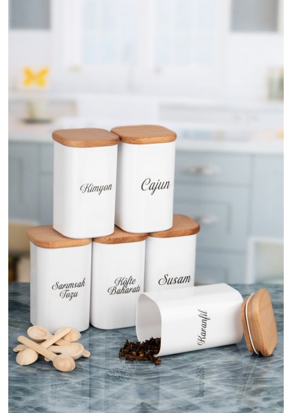 6'lı 250 ml Vakumlu Bambu Ahşap Kapaklı Porselen Görünümlü Akrilik Baharatlık Kaşık Etiket Hediyeli