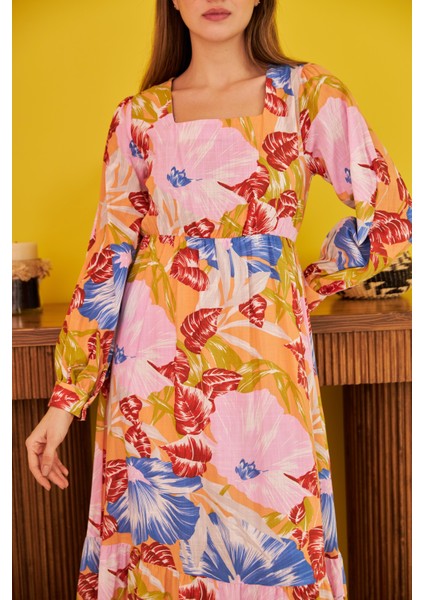 Çiçek Desenli Maxi Elbise modelleri