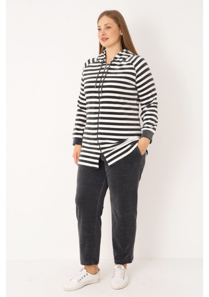 Çizgili Kapüşonlu Fermuarlı Cepli Uzun Kollu Alt-Üst Eşofman Takımı fiyatları