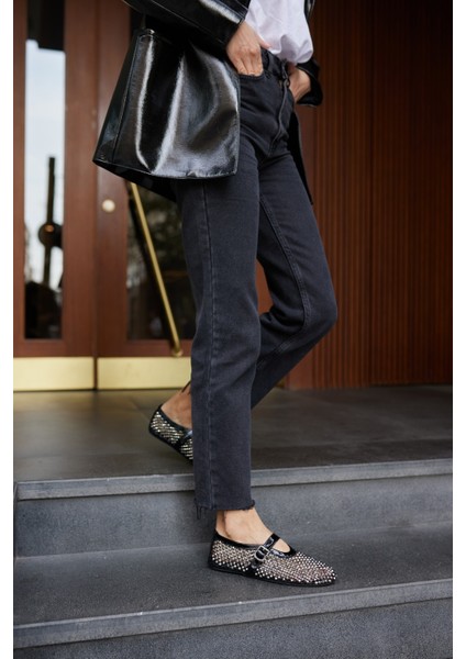 Santos Kadi̇n Si̇yah Rugan Komple Taşli̇ Ayakkabi̇ indirimleri