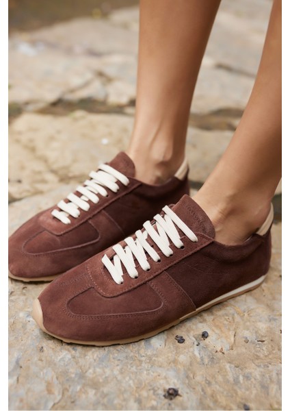 Tores Kadın Kahverengi Gercek Suet Bagcıklı Sneaker indirimleri