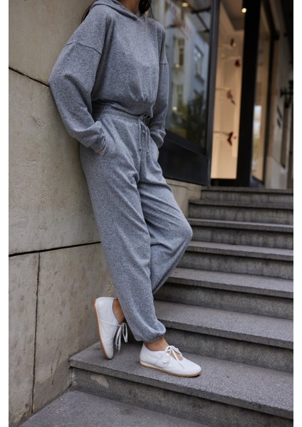 Names Kadin Altın Bagcıklı Sneaker fiyatları