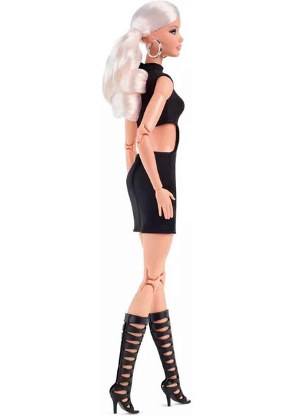 Bfs Barbie Basics Ikonik Koleksiyon Bebeği Model 02 fiyatları