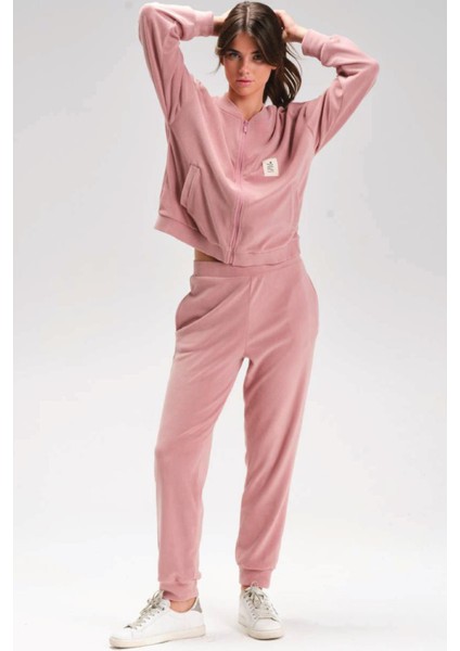 Kadın Uzun Kol Fermuarlı Cepli Lastikli Paça Pembe Polar Eşofman Takım C6T2N1