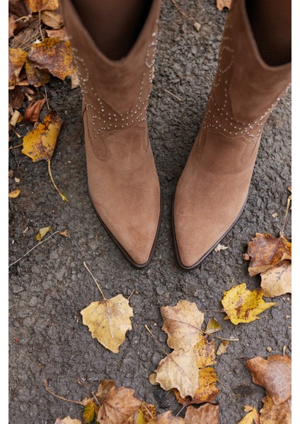 Peggy Kadın Nude Gercek Suet Pimli Western Bot