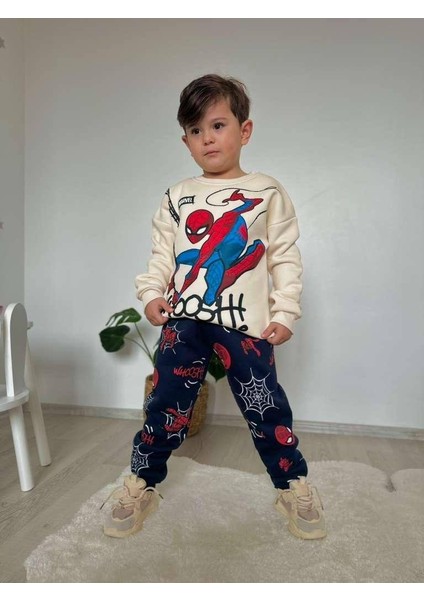 Örümcek Adam 3 Iplik Şardonlu Kumaş Erkek Çocuk Alt Üst Takım Süper Kalite modelleri