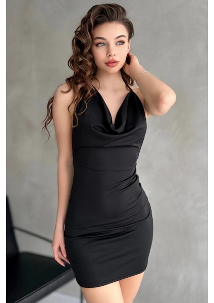 Kruvaze Mini Şık Yazlık Elbise Derin Sırt Dekolteli