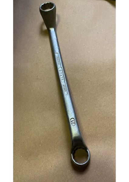 21-23 Yıldız Iki Ağız Anahtar Eski Üretim