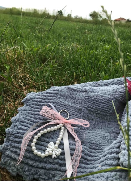 Pembe Fiyonklu Inci Boncuklu El Yapımı Çanta Charmı / Anahtarlık