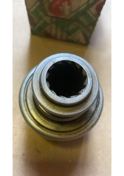 Izmir Lucas Marş Dişlisi 10 Diş (12 Kanal Yatık Freze) Massey Ferguson Traktör