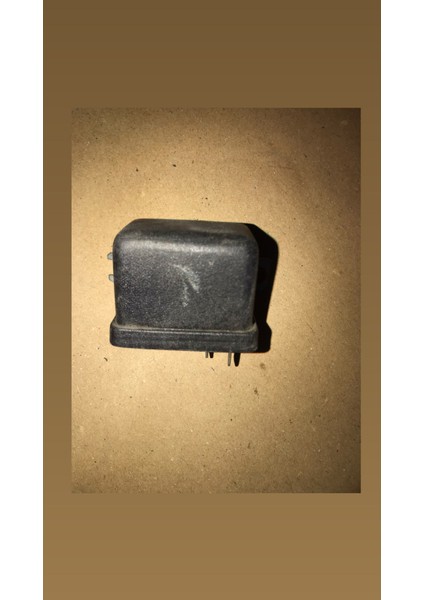 Ünivar Oto Araç Yardımcı Role 12 V Uyumlu