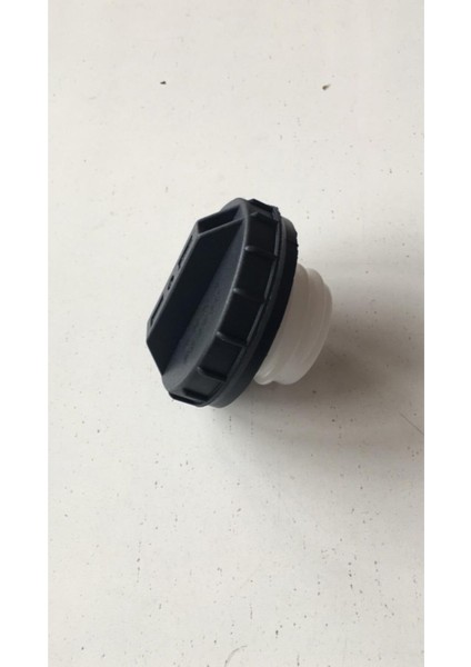 Kapak Yakıt Depo H100 94 04/accent 95 00/starex / 31010 24000 Uyumlu