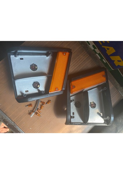 Dodge As 700 800 900 Sinyal Lambası Sağ Sol Camsız