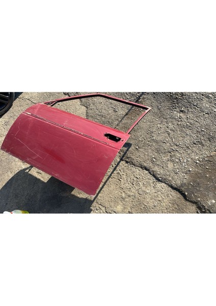 Tofaş 87 Doğan Sol Ön Kapı Yenilenmiş Raf Deformeli