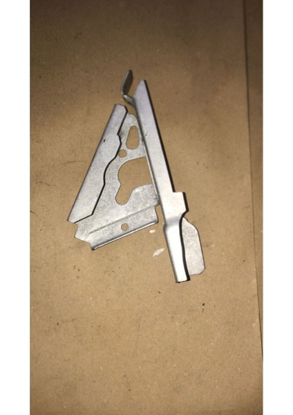 Tofaş Doğan Kartal Şahin Ayna Bağlantı Sacı Sol