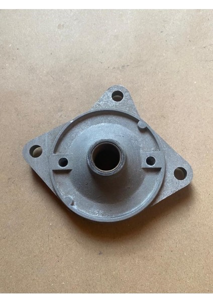 Anadol 3 Kulak Marş Motoru Kapağı