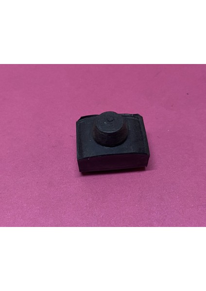 Renault 12 Egzoz Tıkırtı Takoz Lastiği