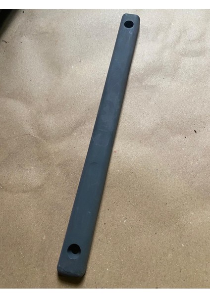 Tofaş Kartal Bagaj Halı Çıtası Uzunluk 25 cm Cerçelik 85004042