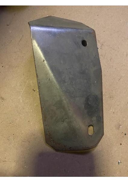 Murat 124/131 Renault 12 Isı Sacı Braket Eski Üretim