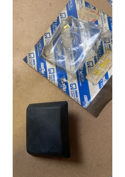 Fiat Tempra Sx Far Fiskiye Kapağı Lancia