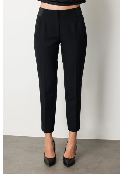 Beli Kalın Lastikli Dar Paça Pantolon 01109 fiyatları