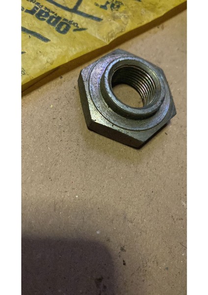 Tofaş Doğan Kartal Şahin Tempra Tipo Slx Krank Somunu Eski Üretim Opar