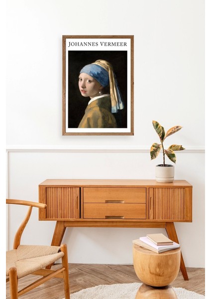 Inci Küpeli Kız Ahşap Çerçeveli Tablo modelleri