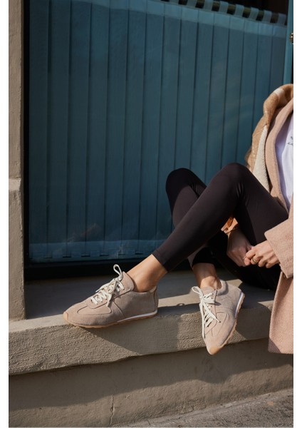 Tores Kadın Kahverengi Gercek Suet Bagcıklı Sneaker fiyatları
