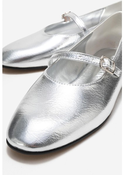 Kadın Kemerli Babet Gümüş Cilt modelleri