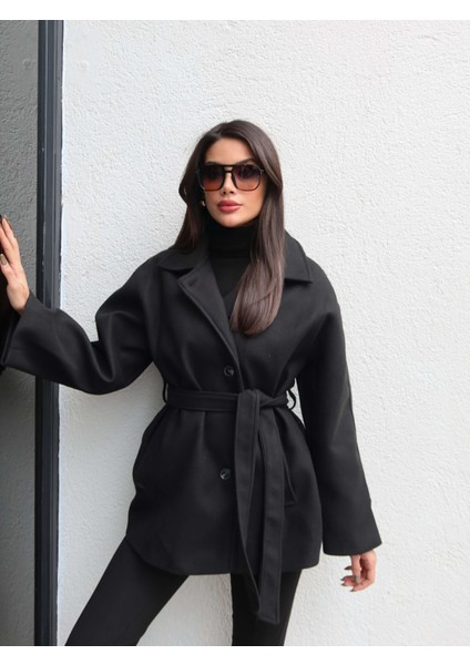 Bağlamalı Kısa Kaşe Kaban