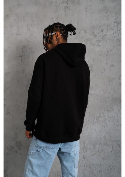 Erkek Oversize Kapüşonlu Sweatshirt – Siyah Renk Üç Iplik Içi Pamuklu Kanguru Cepli Baskılı Hoodie Rahat Kalıp Kışlık Günlük Kombinlere Uygun - Siyah modelleri