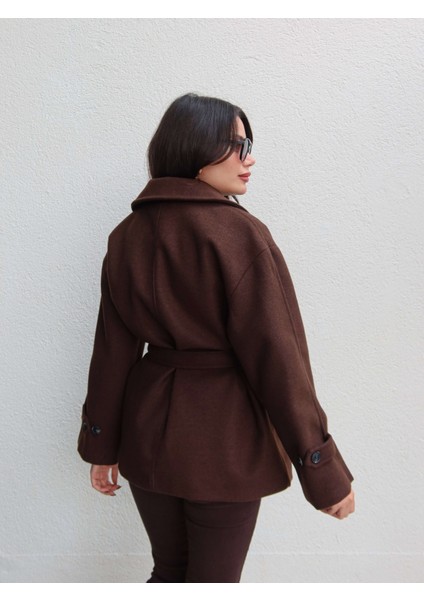 Bağlamalı Kısa Kaşe Kaban indirimleri