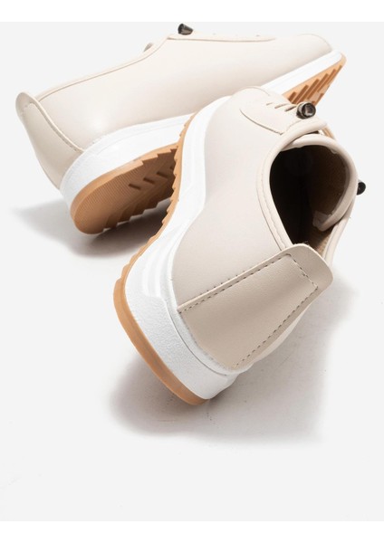Yumuşak Tabanlı Lastik Bağcıklı Kadın Ayakkabı Bej Cilt fırsatları