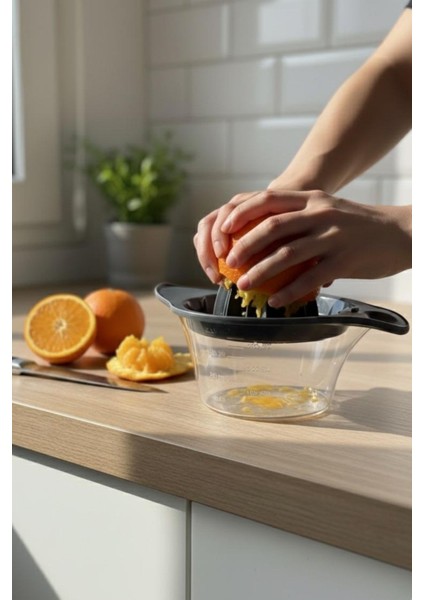 Limon ve Portakal Sıkacağı 0,40 Lt – Kapaklı / Şeffaf Ölçü Kabı
