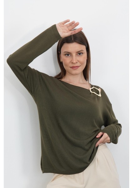 Yaka Metalli Uzun Kol Triko-Haki modelleri