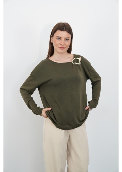 Yaka Metalli Uzun Kol Triko-Haki